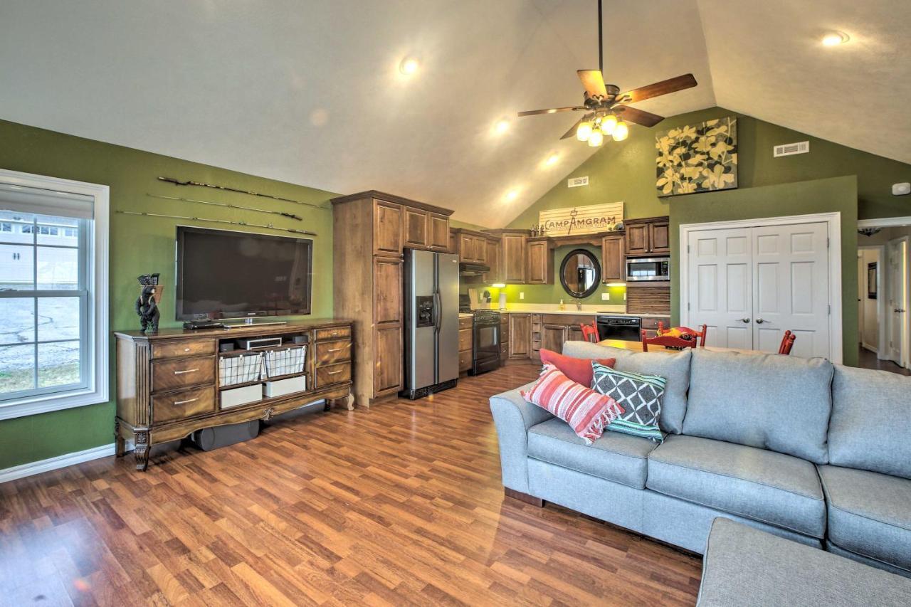 Riverfront Arkansas Retreat Near Fishing And Hiking! Gassville Eksteriør bilde