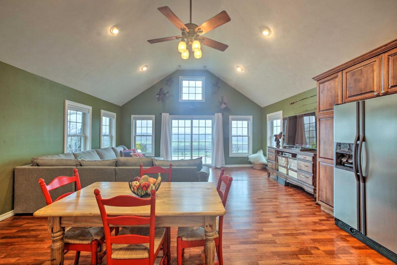Riverfront Arkansas Retreat Near Fishing And Hiking! Gassville Eksteriør bilde