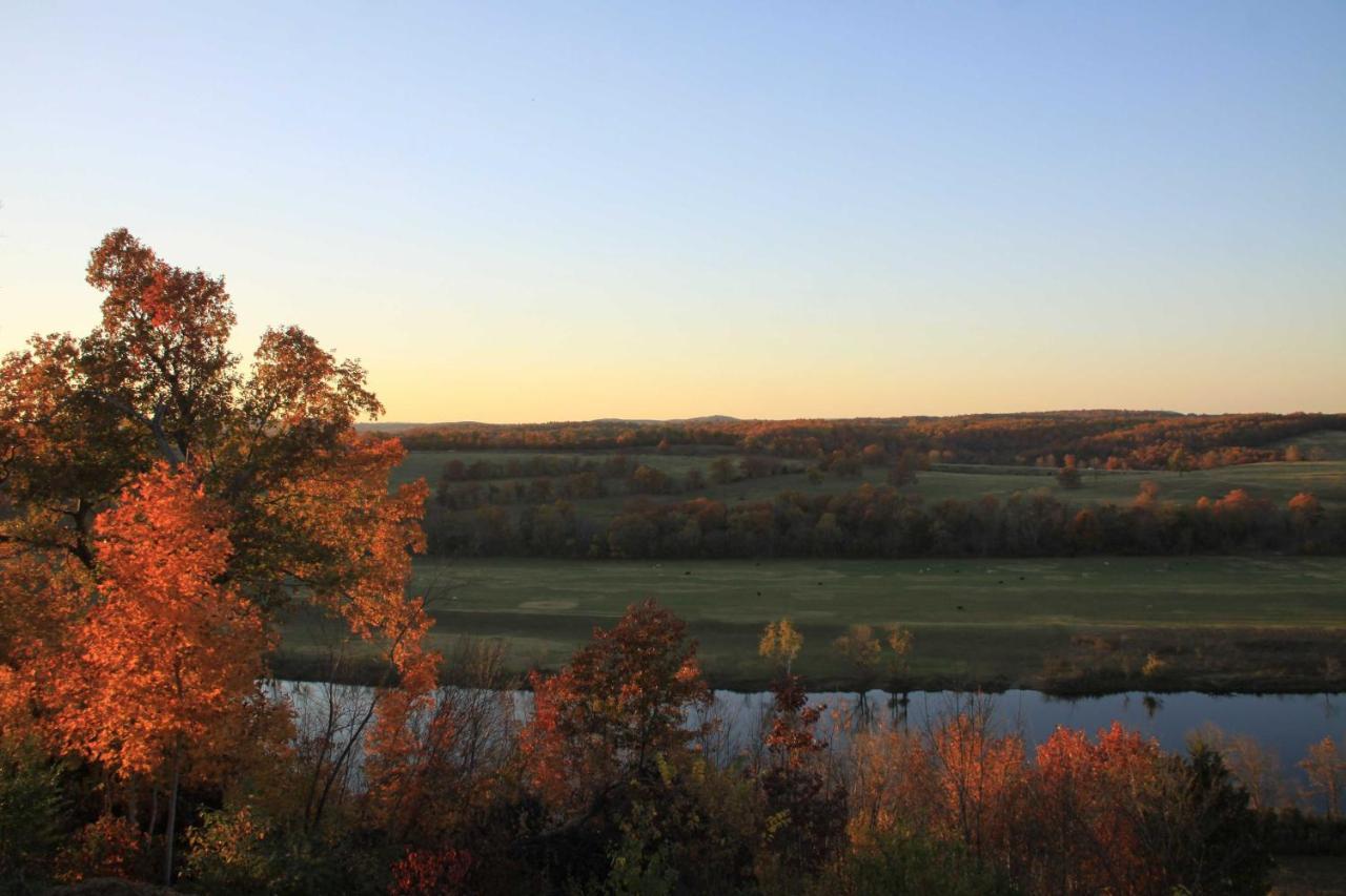 Riverfront Arkansas Retreat Near Fishing And Hiking! Gassville Eksteriør bilde